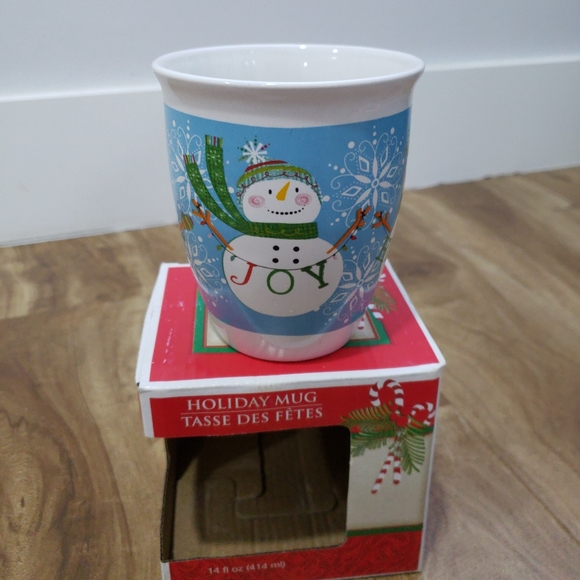 Christmas mugs 12onz & 14 onz - Picture 1 of 3